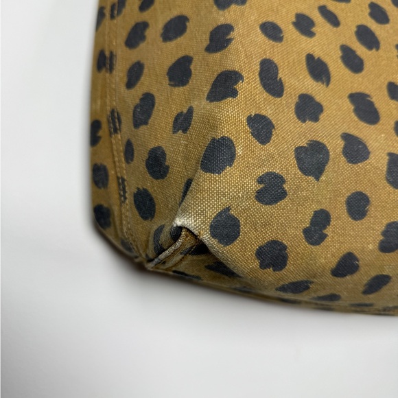 Madewell The Canvas Transport Tote in Painted Spots - Picture 8 of 16